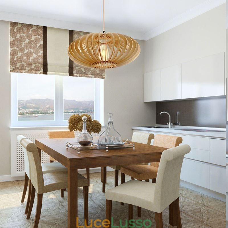 Lampada da soffitto in legno di tiglio con paralume ovale in legno da 17 cm