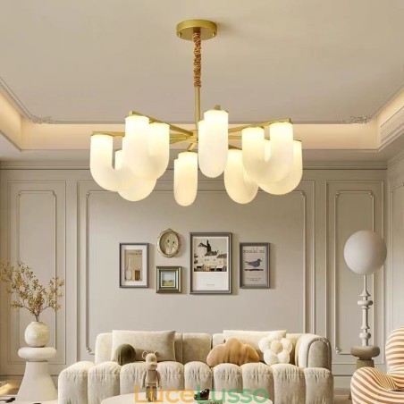 Lampadario a forma di U in stile crema francese Lampadario a forma di U in stile crema francese