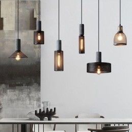 Lampada a sospensione nera, griglia in cemento, lampada da soffitto retrò country