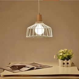 Lampadario in metallo illuminazione semplice