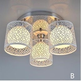 Lampada a soffitto a tre luci con cupola in vetro, montaggio a filo