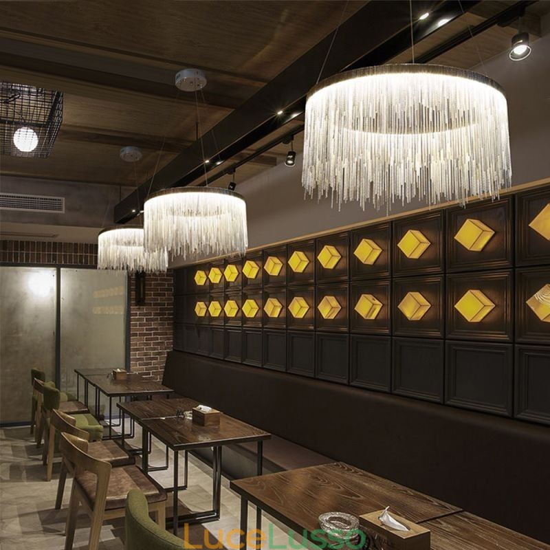 Lampadario rotondo con ciondolo a nappa di lusso