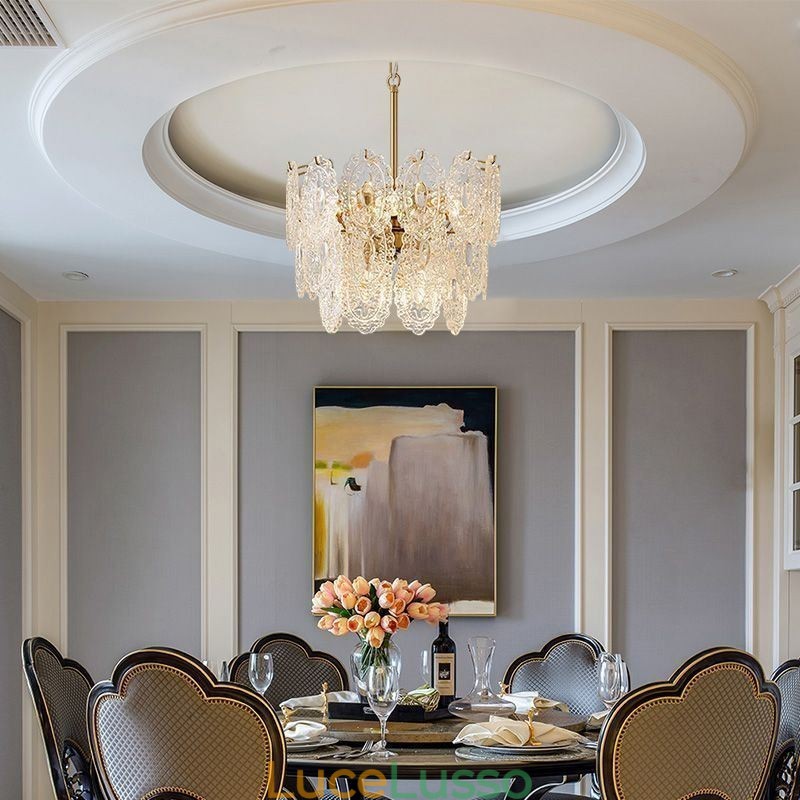 Lampadario moderno in vetro con decorazione in bronzo e oro