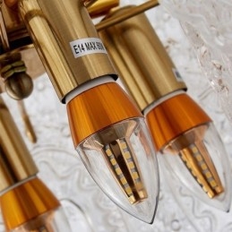 Lampadario moderno in vetro con decorazione in bronzo e oro