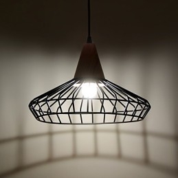 Lampadario in metallo dipinto moderno e contemporaneo