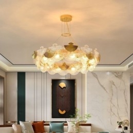 Lampadario a forma di ventaglio in vetro europeo