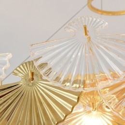 Lampadario a forma di ventaglio in vetro europeo