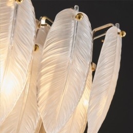 Lampadario in vetro artistico con ciondolo rotondo a forma di piuma