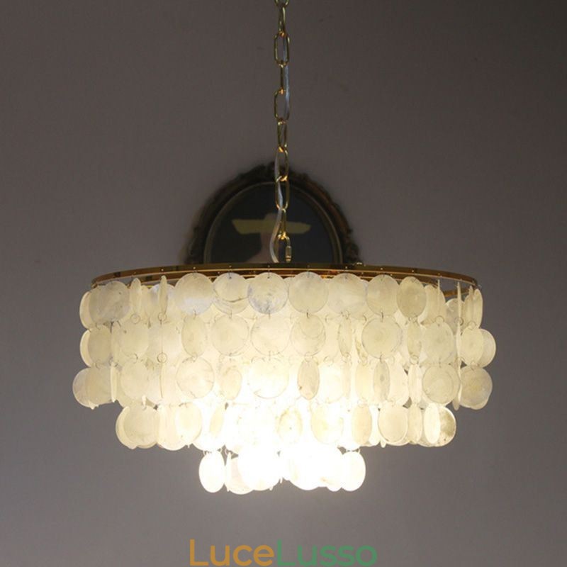 Lampada a sospensione a conchiglia europea