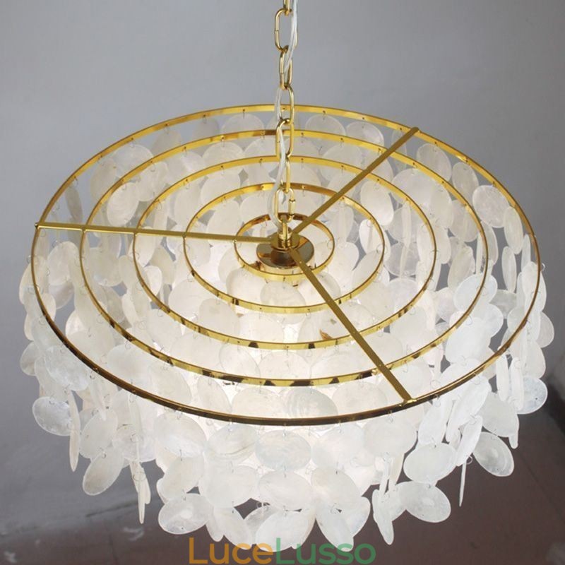 Lampada a sospensione a conchiglia europea