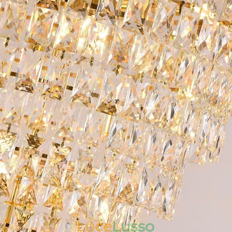 Lampada a sospensione conica in cristallo europeo