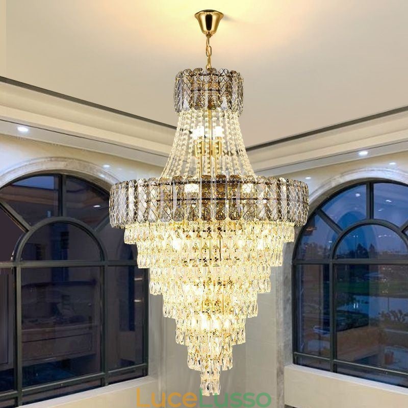 Moderna ed elegante lampada a sospensione in cristallo, luce da soffitto conica