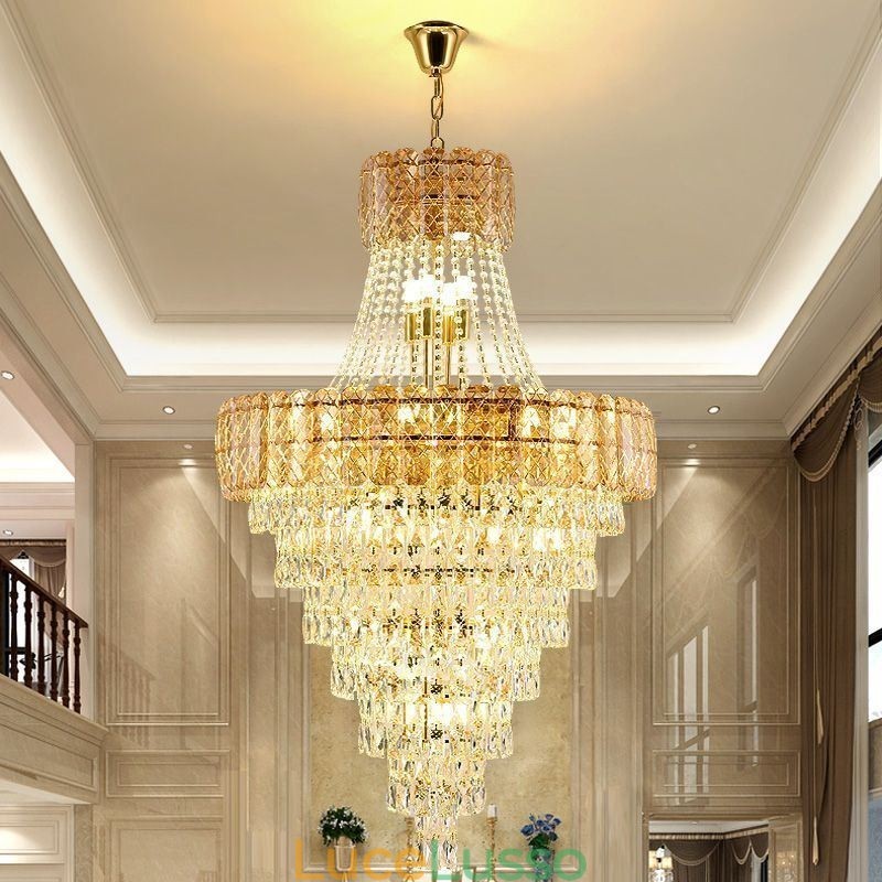 Moderna ed elegante lampada a sospensione in cristallo, luce da soffitto conica