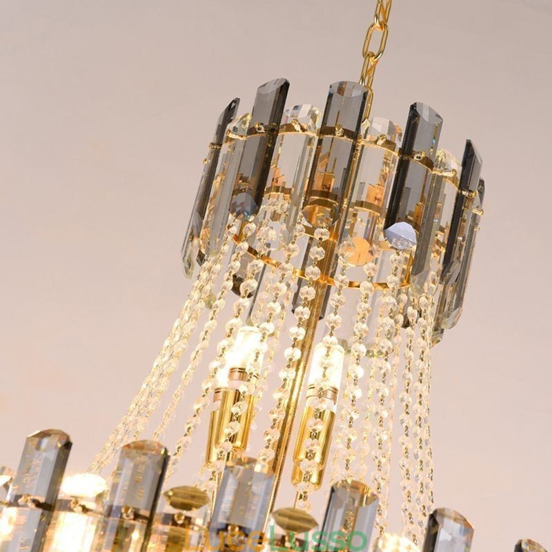 Moderna ed elegante lampada a sospensione in cristallo, lampada a sospensione conica
