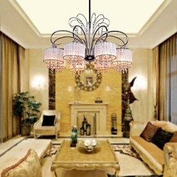 Lampadario moderno contemporaneo in metallo cromato e cristallo