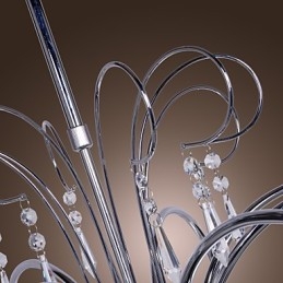 Lampadario moderno contemporaneo in metallo cromato e cristallo
