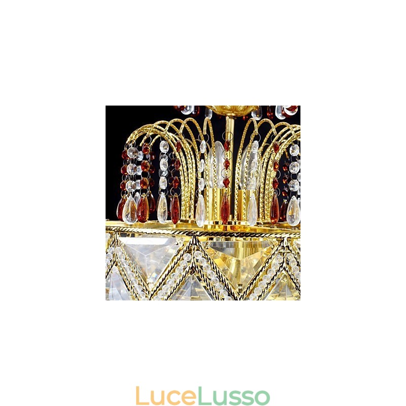 Lampadario in metallo dipinto in cristallo classico tradizionale