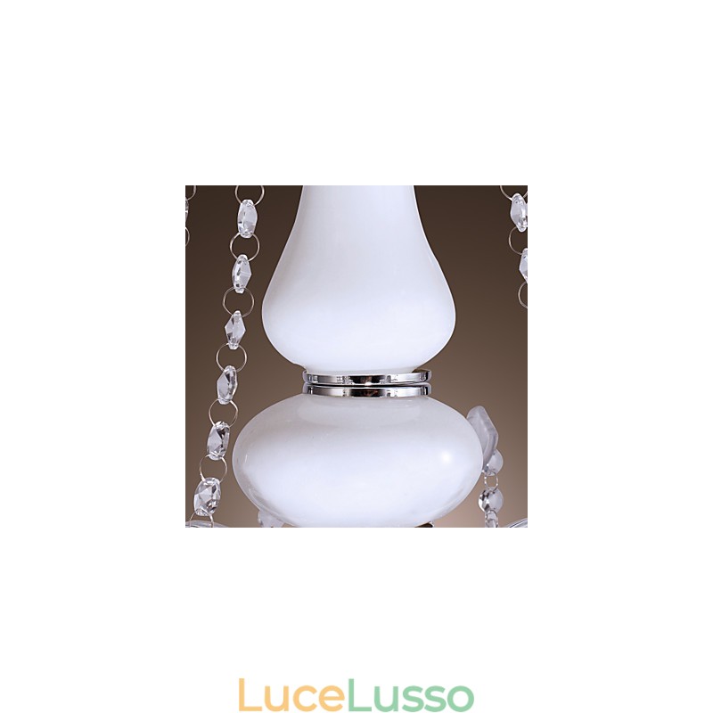 Elegante lampadario in cristallo con 5 luci in bianco