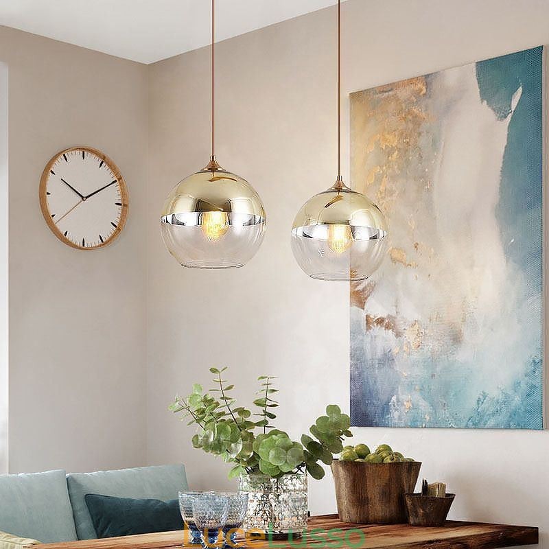 Lampada a sospensione creativa in ferro e vetro con globo, illuminazione decorativa