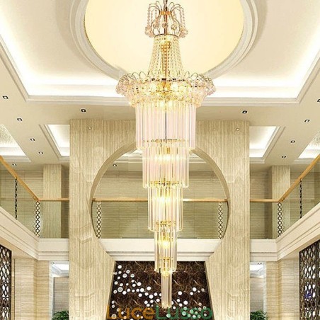 Elegante lampadario di cristallo a sospensione lunga Elegante lampadario di cristallo a sospensione lunga