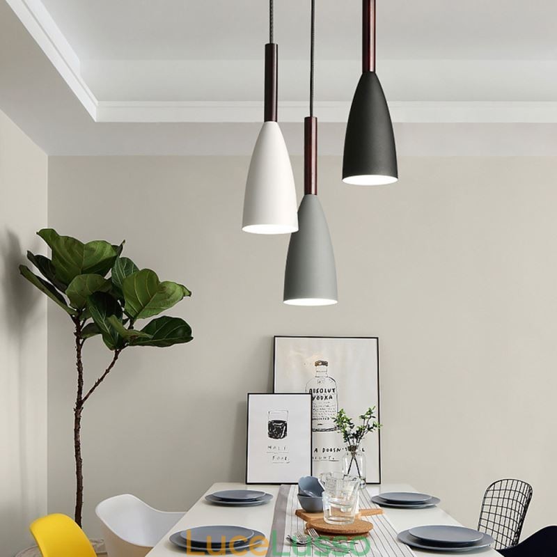 Lampada a sospensione moderna Lampada a sospensione speciale dal design semplice