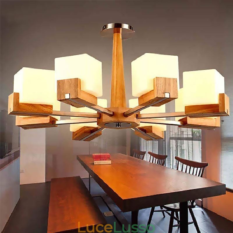 Lampadario con paralume in vetro e lampada a sospensione in legno nordico