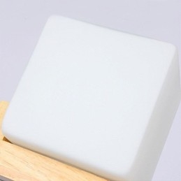 Lampadario con paralume in vetro e lampada a sospensione in legno nordico