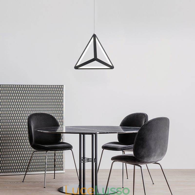 Lampada a sospensione postmoderna, luce geometrica a triangolo, lampada creativa, illuminazione