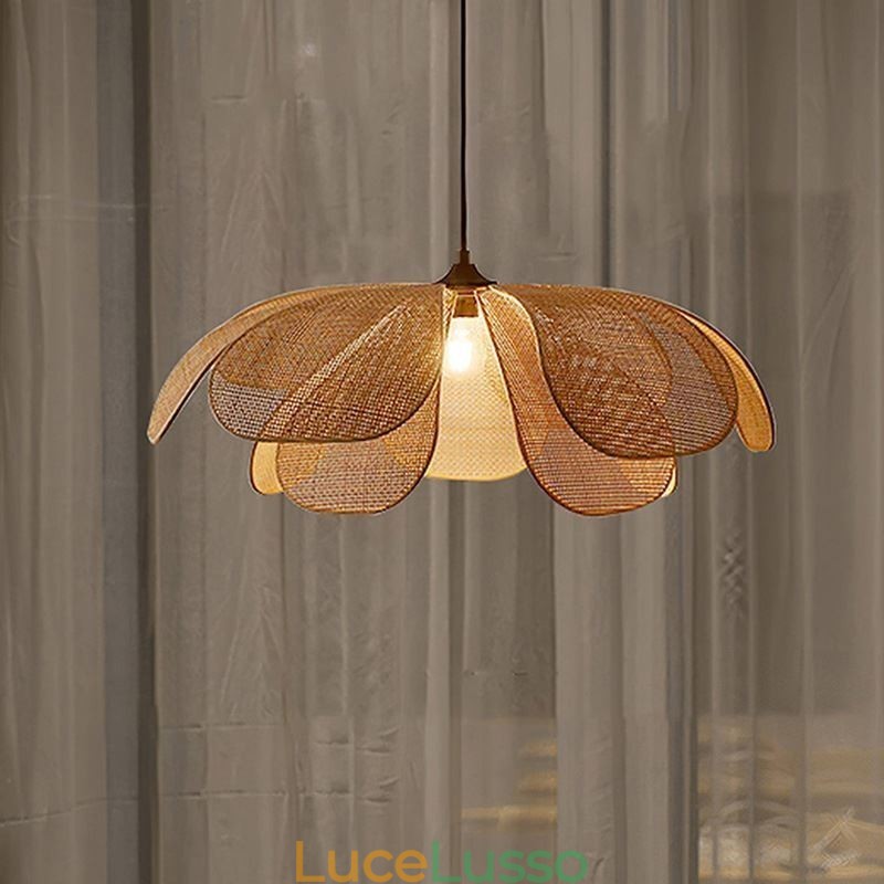 Lampada a sospensione Rattan Petal Wabi Sabi Style Lampada da soffitto in rattan intrecciato a mano