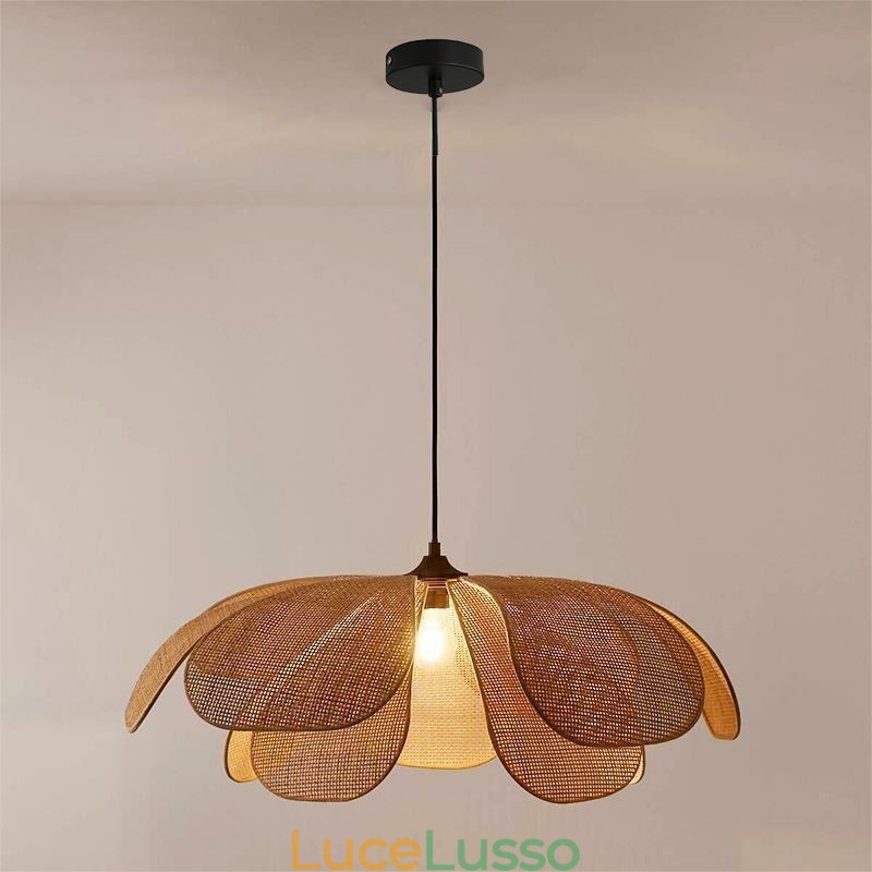 Lampada a sospensione Rattan Petal Wabi Sabi Style Lampada da soffitto in rattan intrecciato a mano