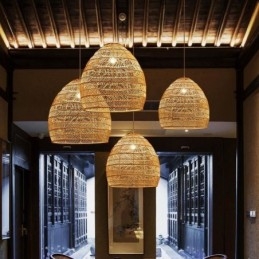 Lampada a sospensione intrecciata a mano in rattan, lampada a sospensione, fattoria