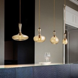 Lampada a sospensione in vetro nordico con paralume ambra