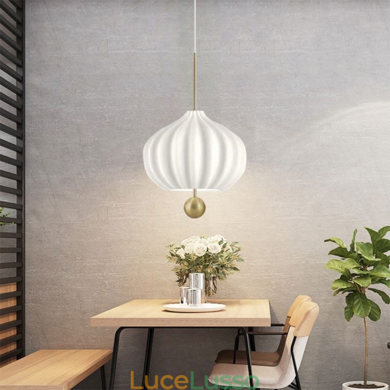 Lampada a sospensione moderna in vetro bianco a forma di palla, lampada da soffitto minimalista