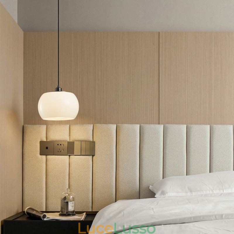 Lampada a sospensione moderna in vetro con design a zucca