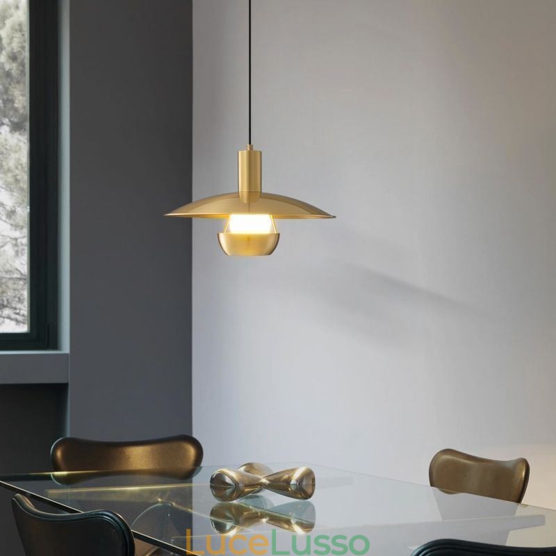 Lampada a sospensione con testa singola in oro spazzolato