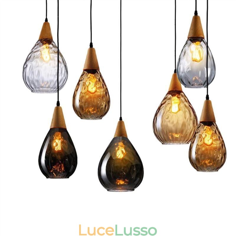 Lampada a sospensione con paralume in vetro a goccia