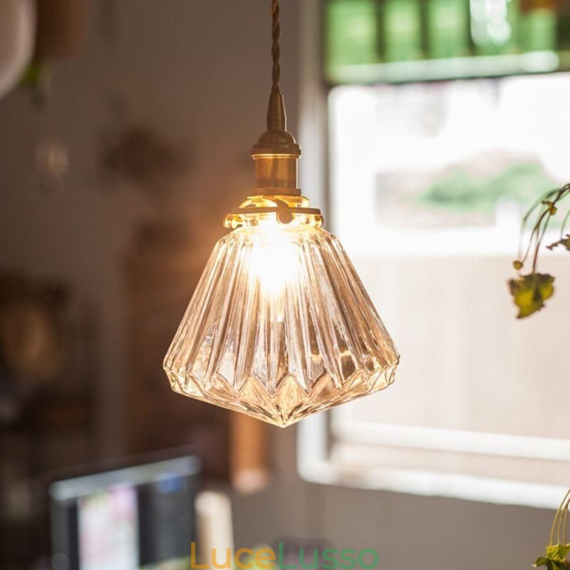 Lampada a sospensione in vetro a coste con diamante trasparente