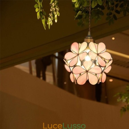 Lampada a sospensione creativa nordica in vetro per illuminazione domestica a forma di petalo Lampada a sospensione creativa nordica in vetro per illuminazione domestica a forma di petalo