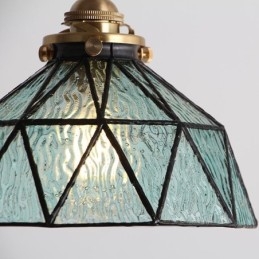 Lampada a sospensione geometrica in vetro colorato