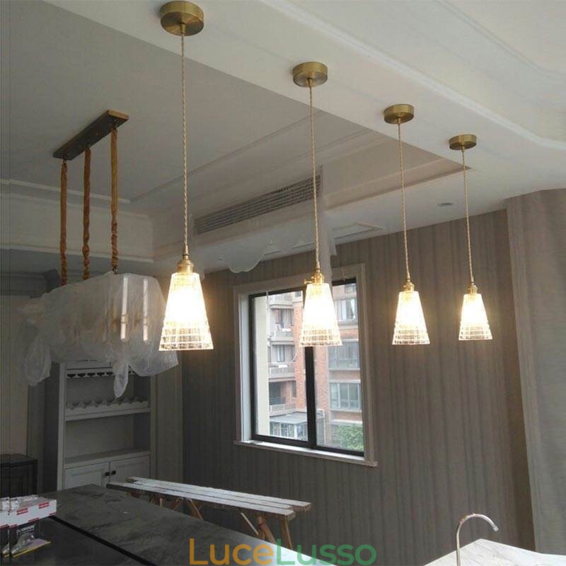 Lampada a sospensione quadrata in vetro trasparente a coste, lampada in ottone con interruttore a torsione