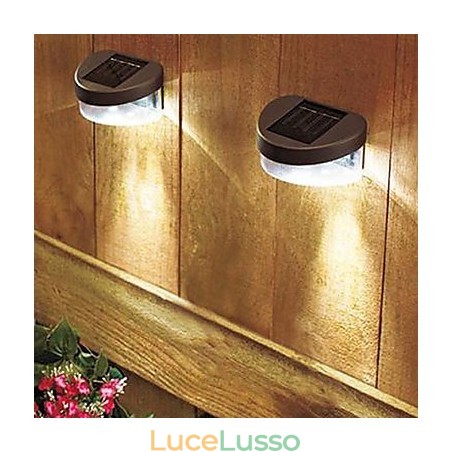 Luce solare bianca Luce da parete per percorso Paesaggio Montaggio Giardino Recinzione Luce Luce solare bianca Luce da parete per percorso Paesaggio Montaggio Giardino Recinzione Luce