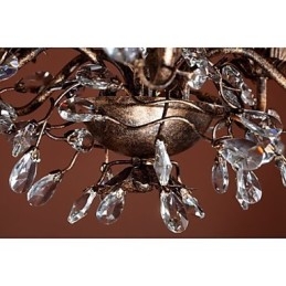 Lampadario in metallo ottone antico in stile candela vintage