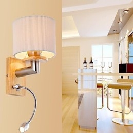 Lampada da parete una luce con luce di lettura