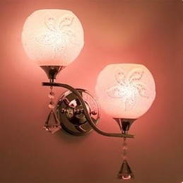 Lampada da parete in cristallo