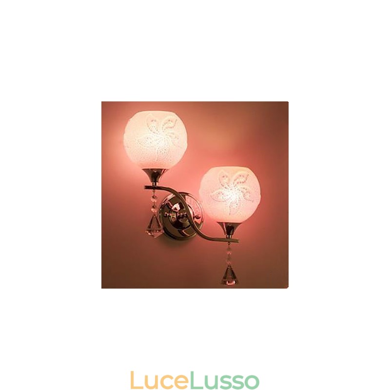 Lampada da parete in cristallo