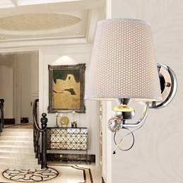 Lampada da parete in cristallo creativa contemporanea e contrattuale in stile europeo