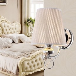 Lampada da parete in cristallo creativa contemporanea e contrattuale in stile europeo
