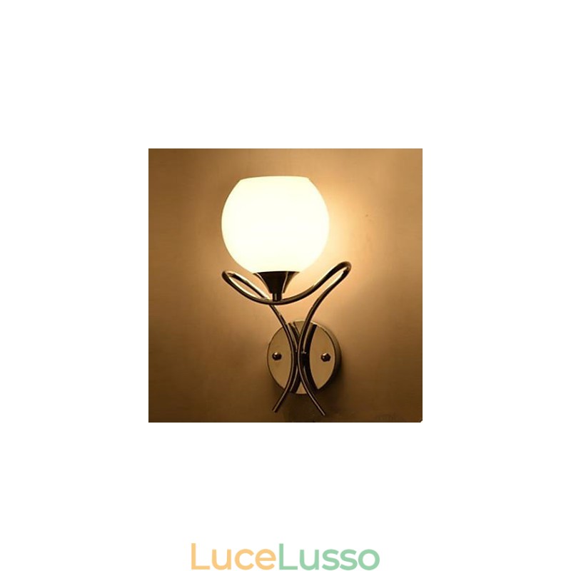 La nuova lampada da parete Lampada da comodino contemporanea e contratta