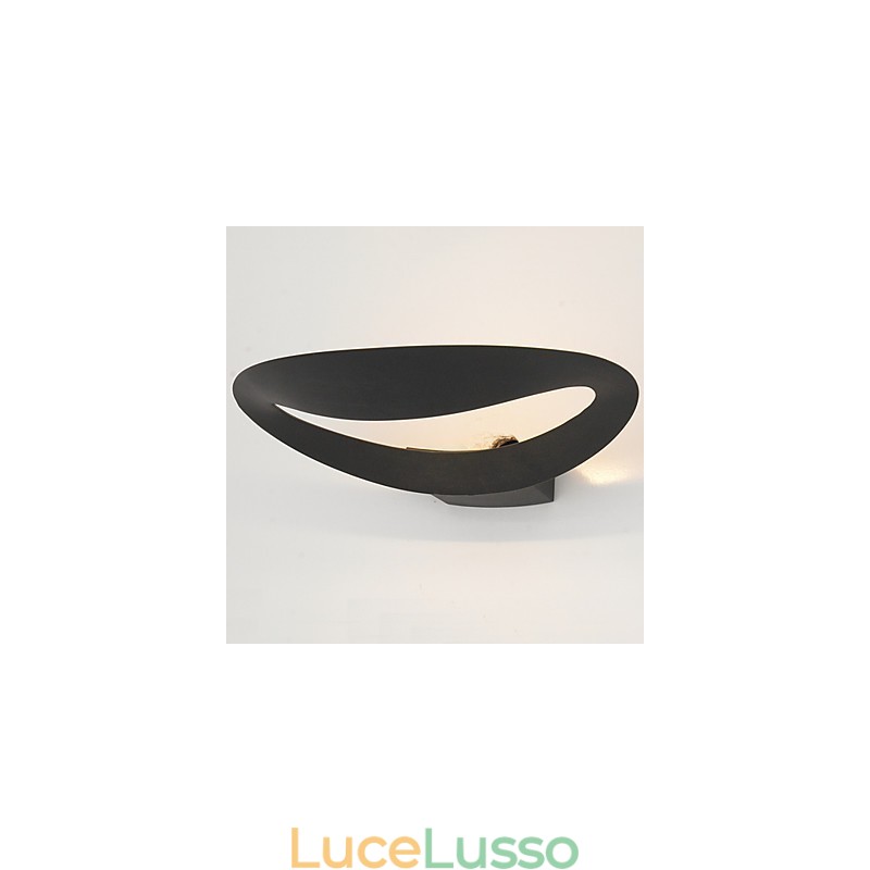 Applique artistica con 1 luce in bianco e nero