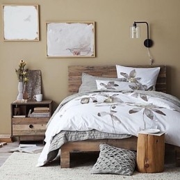 Applique moderna con paralume in vetro a tamburo